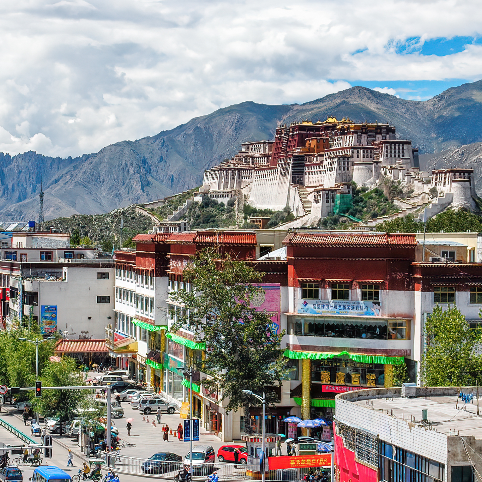 Walking in the Footsteps of Compassion: A Journey with the Dalai Lama in India